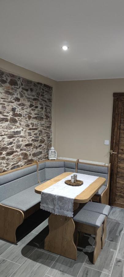Apartman Houmr Jachymov Bagian luar foto